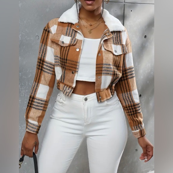Boho Button Plaid Faux Fur Collar Jacket, Casual Long Sleeve Crop Jacket - Picture 5 of 10